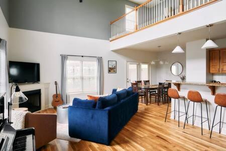 The Commodore - Stunning Vandy Home, Walk To It All Nashville Eksteriør billede
